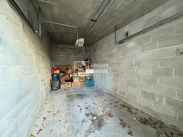 Achat Parking - 17 m² (réf : CC25988E)