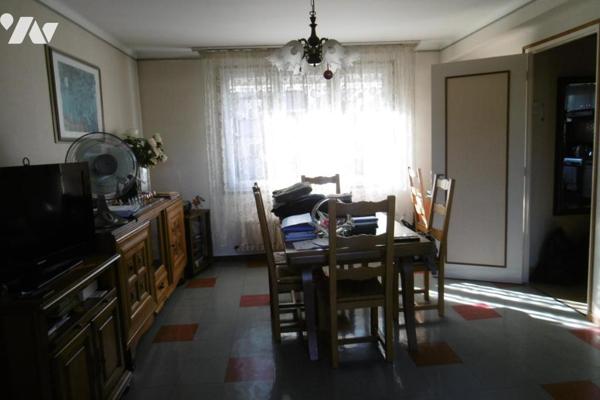 secteur hôpital , maison de 5 pièces avec jardin et garage