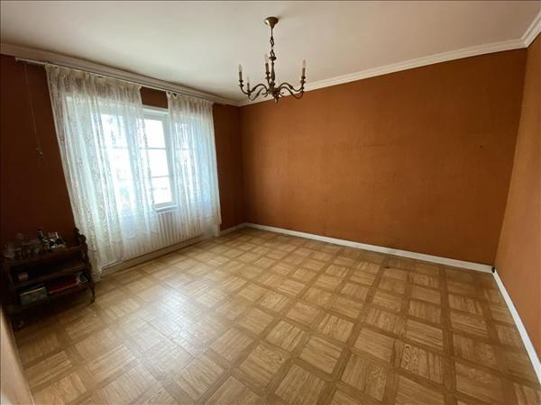 Maison à vendre |  Saint-Pol-de-Léon |  7 pièces | 148 m²