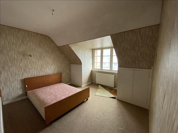 Maison à vendre |  Saint-Pol-de-Léon |  7 pièces | 148 m²