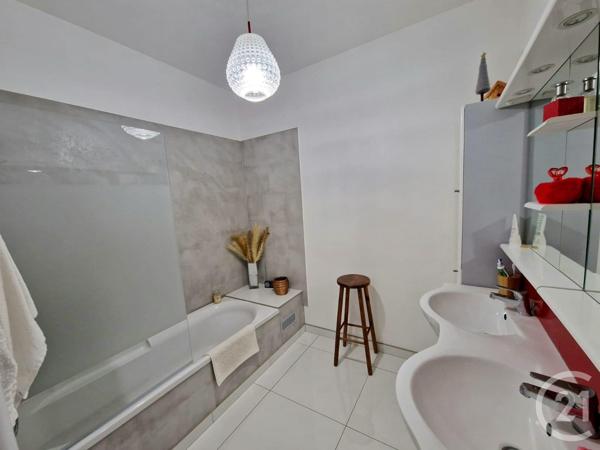 Maison à vendre  7 pièces - 140 m2 RODILHAN - 30