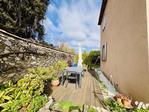 Maison T4 à Ollioules avec piscine et garage 