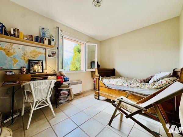 Maison T4 à Ollioules avec piscine et garage 