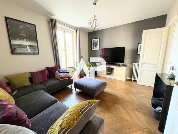 Maison Montmorency 10 pièces 300 m2 1 370 000 € ** - Référence 1435