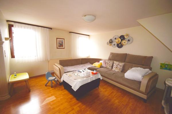 Immeuble à vendre BARR (67) : Immeuble mixte, commerce + logements.