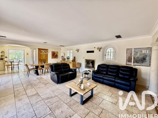 Maison à vendre 6 pièces 214 m² Vidauban