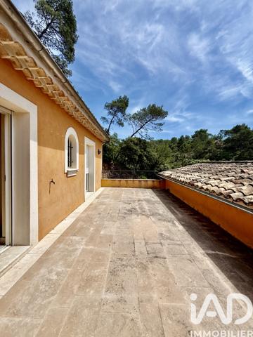 Maison à vendre 6 pièces 214 m² Vidauban