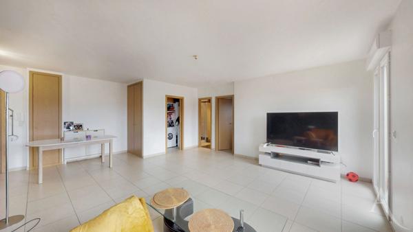 Appartement F3 de 67m² à Mantes La Jolie Centre ville avec balcon et parking