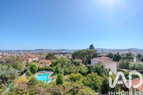 Maison à vendre 8 pièces 253 m² Toulon