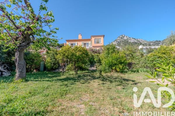 Maison à vendre 8 pièces 253 m² Toulon
