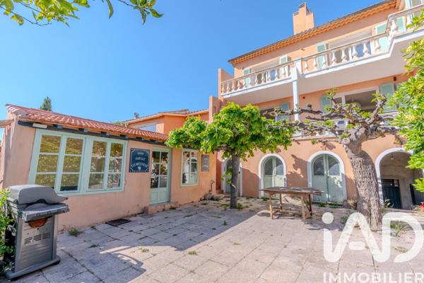 Maison à vendre 8 pièces 253 m² Toulon