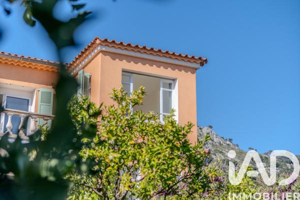 Maison à vendre 8 pièces 253 m² Toulon