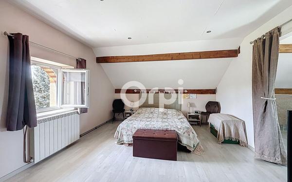 Maison à vendre    4 pièces • 116 m2 Moret-sur-Loing