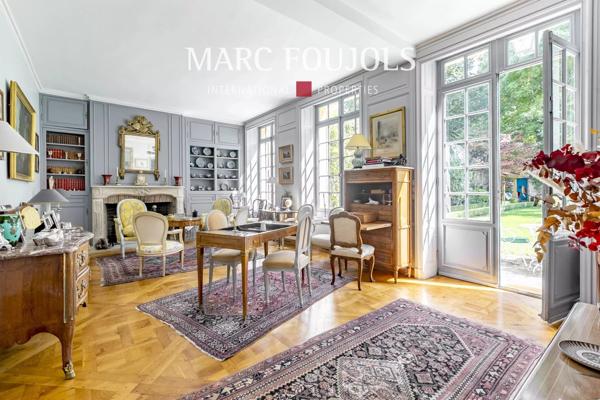 Hôtel particulier dans le centre ville Historique