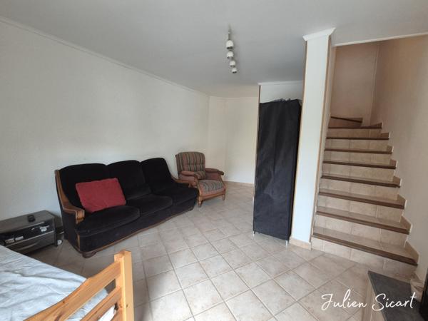 Maison de village louée