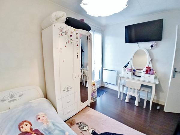 Appartement 2 pièces - 53 m² Exclusivité efficity