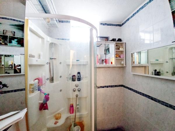 Appartement 2 pièces - 53 m² Exclusivité efficity