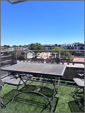 Mérignac centre: appartement en attique avec terrasse