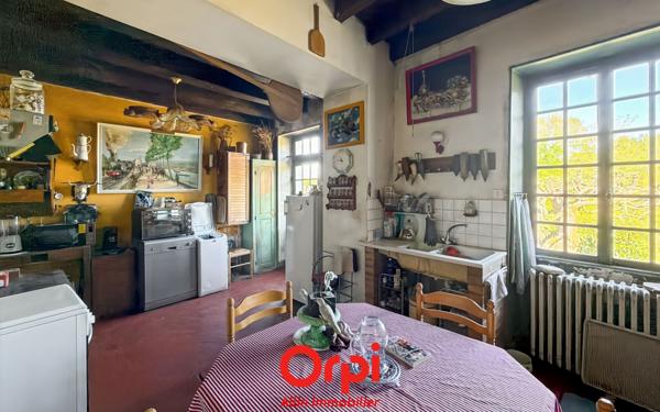 Maison à vendre    8 pièces •  Urçay