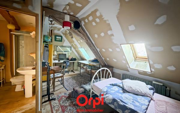 Maison à vendre    8 pièces •  Urçay