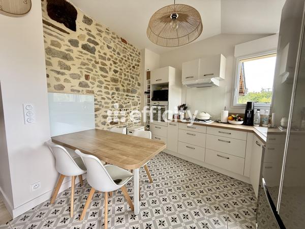 Maison 5 pièces - 93 m² Exclusivité efficity