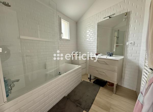 Maison 5 pièces - 93 m² Exclusivité efficity