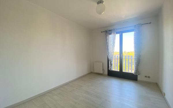 Maison à vendre    4 pièces •  Caussade