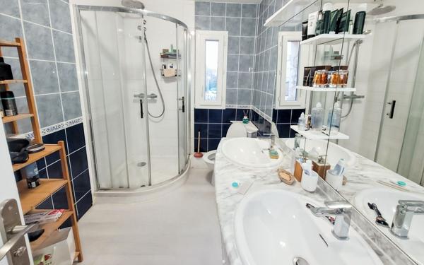 Maison à vendre    4 pièces •  Le Passage