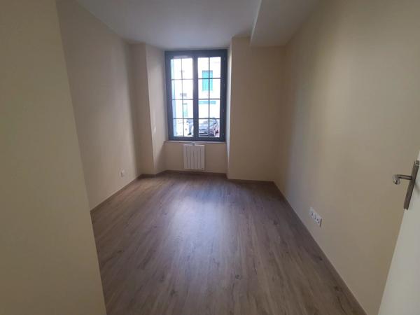 Location Appartement 3 pièces 77 m2 à Romans-sur-Isère