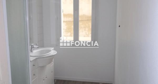 Location Maison 3 pièces 87.93 m² - Saint-martin-de-crau 13310
