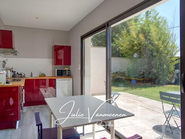 Plaisance-du-Touch 31880 - Maison contemporaine 210 m2 + T2 indépendant - Piscine - Garage 48 m2