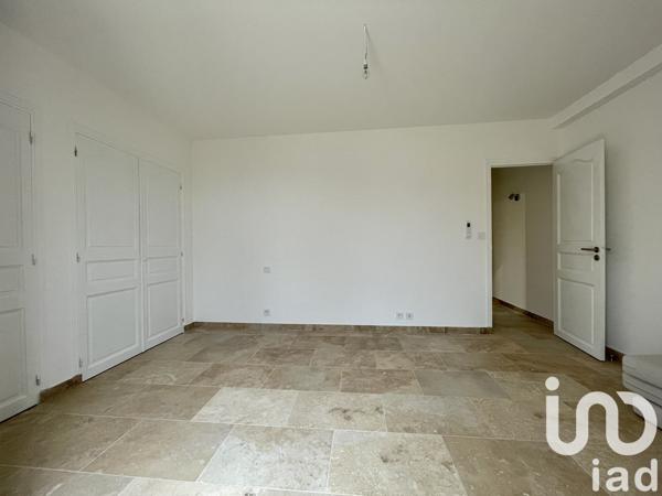 Demeure 8 pièces de 296 m² à Le Castellet (83330)