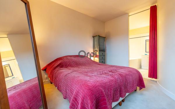 Maison à vendre    5 pièces • 161,70 m2 Joinville-le-Pont