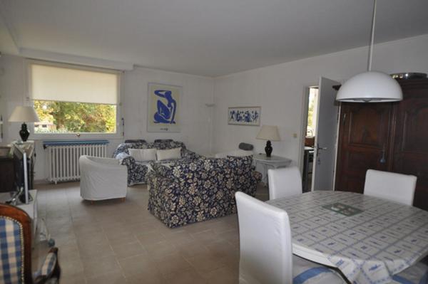 MAISON FAMILIALE - ARCACHON ABATILLES