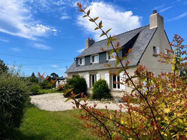 Maison à TREBEURDEN, 22560 - 10 pièces 140m²