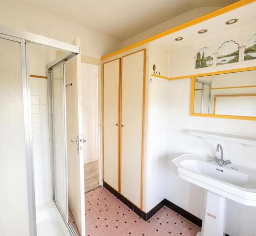 Maison à TREBEURDEN, 22560 - 10 pièces 140m²