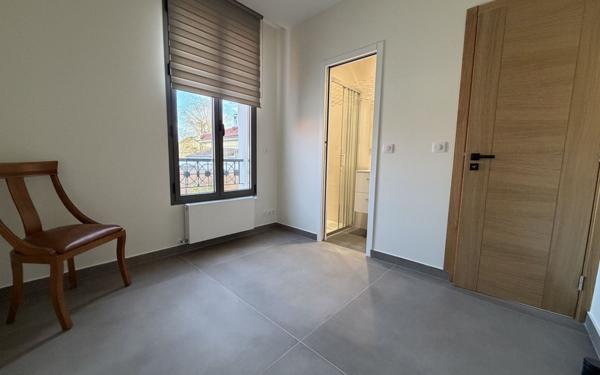 Maison à vendre    7 pièces • 170 m2 Saint-Maur-des-Fossés