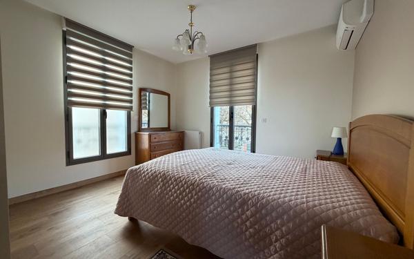 Maison à vendre    7 pièces • 170 m2 Saint-Maur-des-Fossés