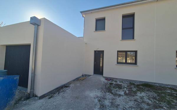 Maison à vendre    4 pièces • 93,16 m2 Ingré