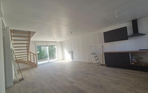 Maison à vendre    4 pièces • 93,16 m2 Ingré