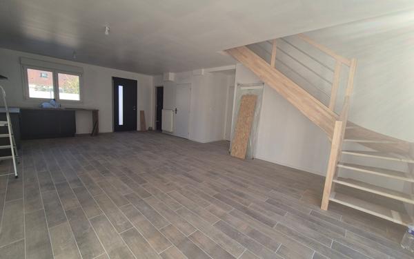 Maison à vendre    4 pièces • 93,16 m2 Ingré