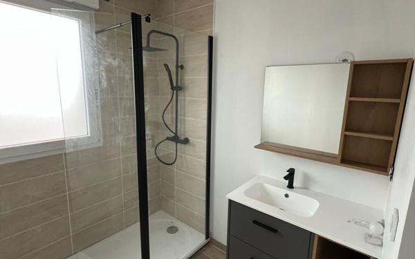 Maison à vendre    4 pièces • 93,16 m2 Ingré