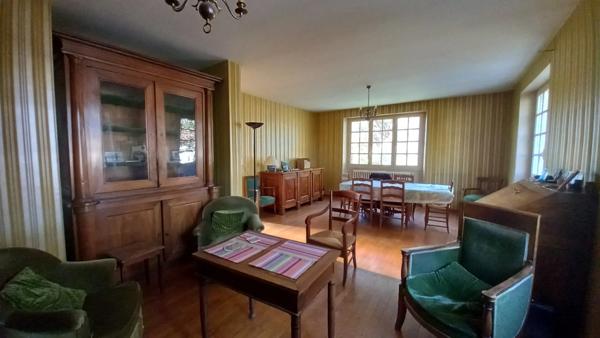 Maison à vendre 6 pièces VILLEFRANCHE DE ROUERGUE (12)