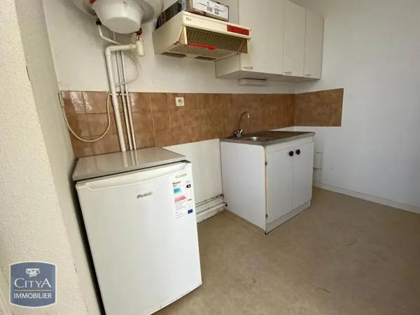 Appartement à louer 2 pièces 37.9m² Agen (47000)