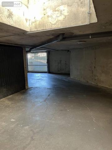 Garage - Parking à vendre à Joué-lès-Tours dans l'Indre-et-Loire (37300), ref : 003/2384   
Le Morier