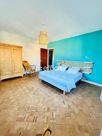 Maison 8 pièces - 205 m²