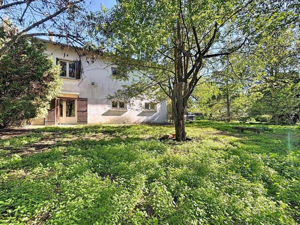 Maison traditionnelle à fort potentiel – 2 min du centre de Lavaur