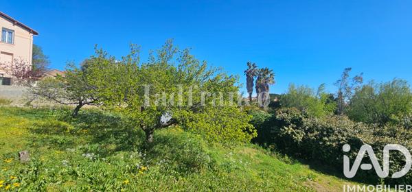 Location maison 4 pièces 157 m² Passa
