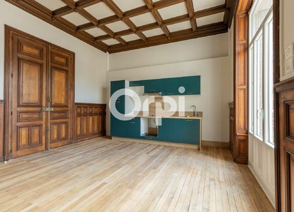 Appartement à louer    3 pièces •  Limoges