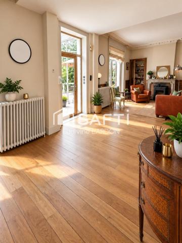 Demeure d’exception – 379 m² habitables – Parc arboré de 2 200 m² – Saint-Étienne Bellevue